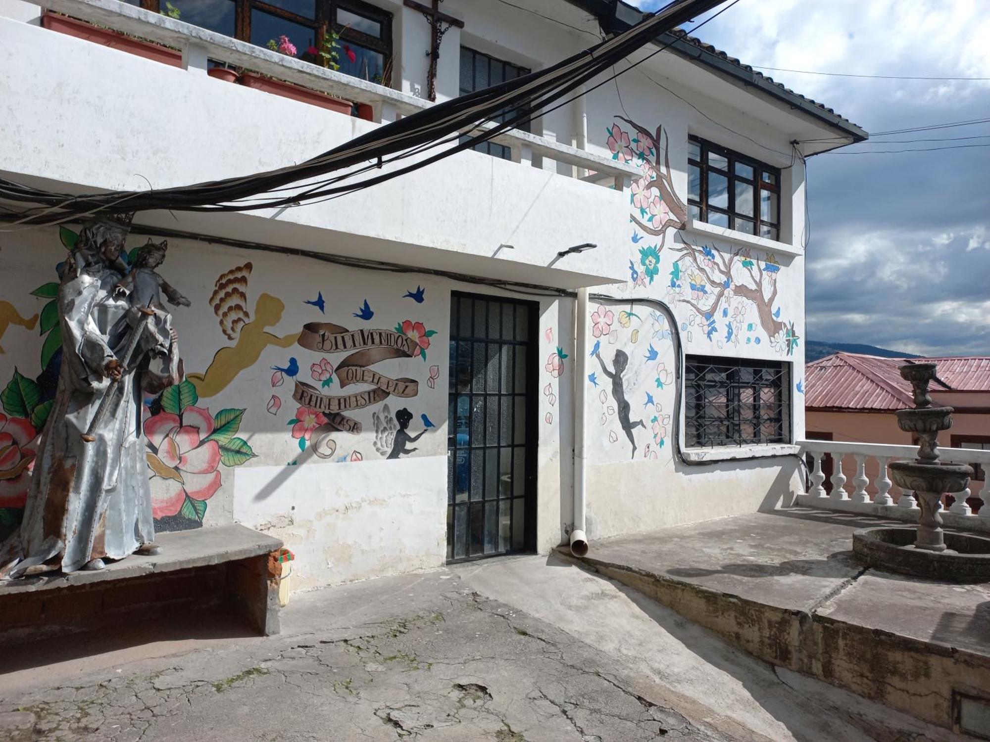 Апартаменты El Monasterio Кито Экстерьер фото